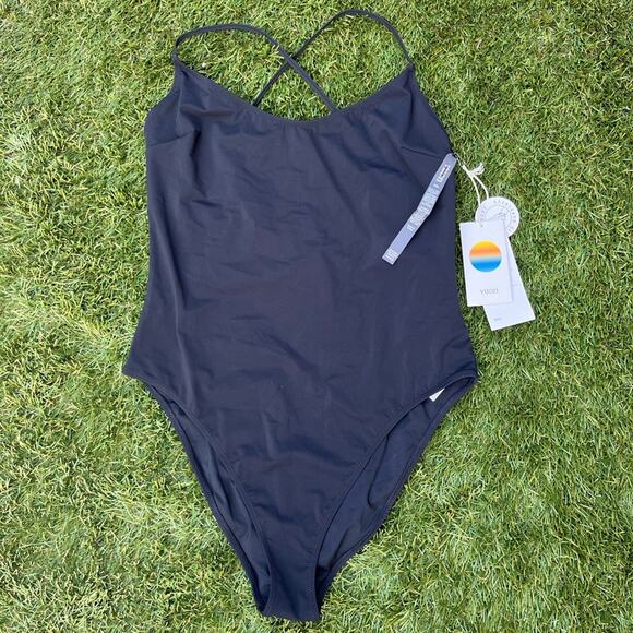Vuori Other - Vuori Sunkissed One Piece Swimsuit Bathing Suit Color Black Size XXL